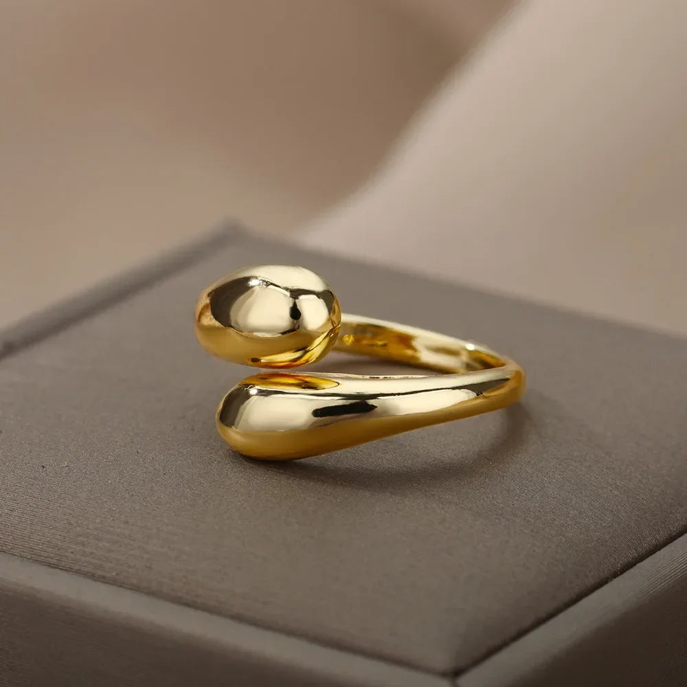 Anel Viena Banhado a Ouro 18k