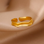 Anel Ondulado Banhado a Ouro 18K