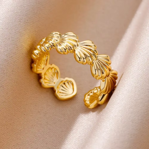 Anel Concha Banhado a Ouro 18K