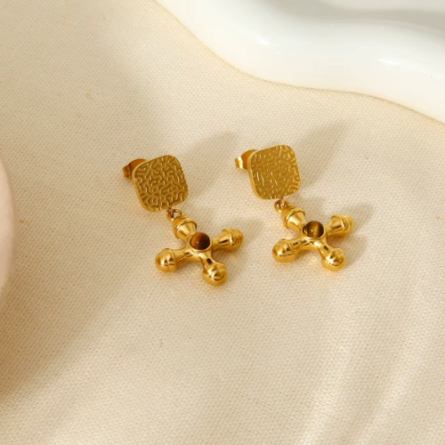 Brinco Cruz com Pedra Natural Banhado a Ouro 18K