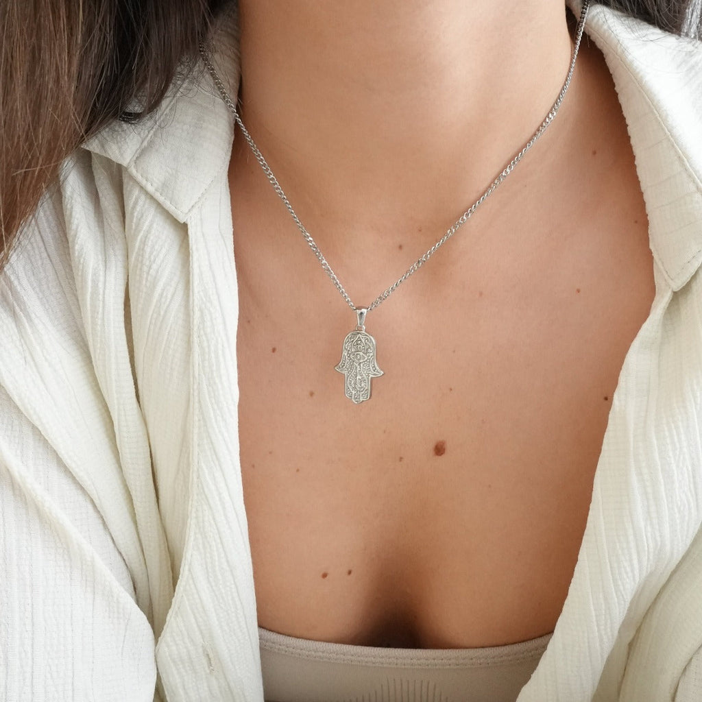 Colar Pingente Mão Hamsa Prata