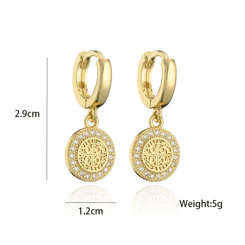 Brinco Dourado com Pingente Banhado a Ouro 18k