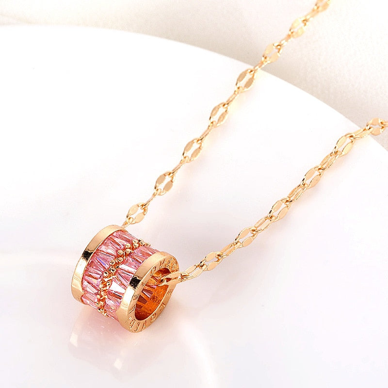 Colar Lury com Pingente Banhado Ouro 18K