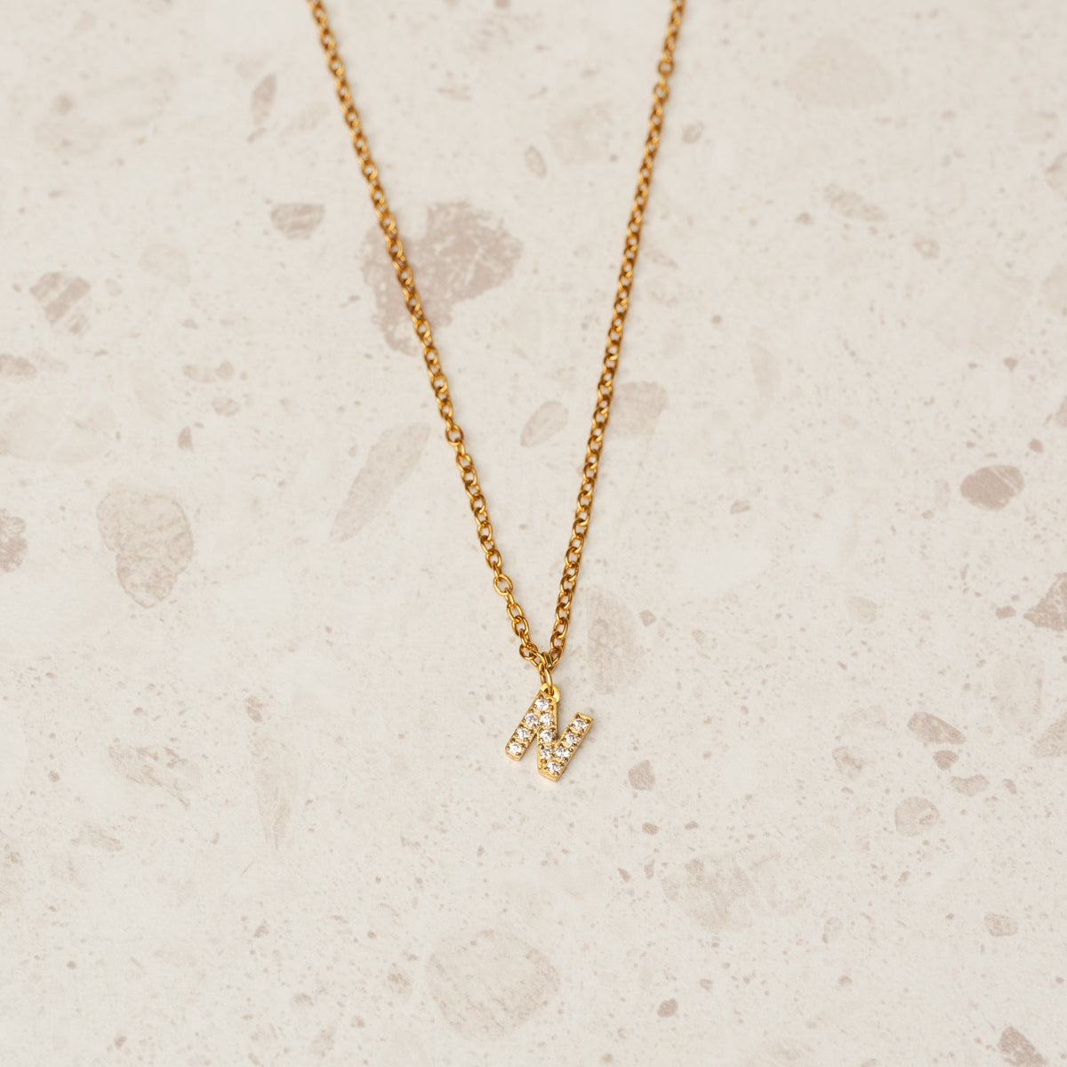 Colar de Inicial de Banhado a Ouro 18K