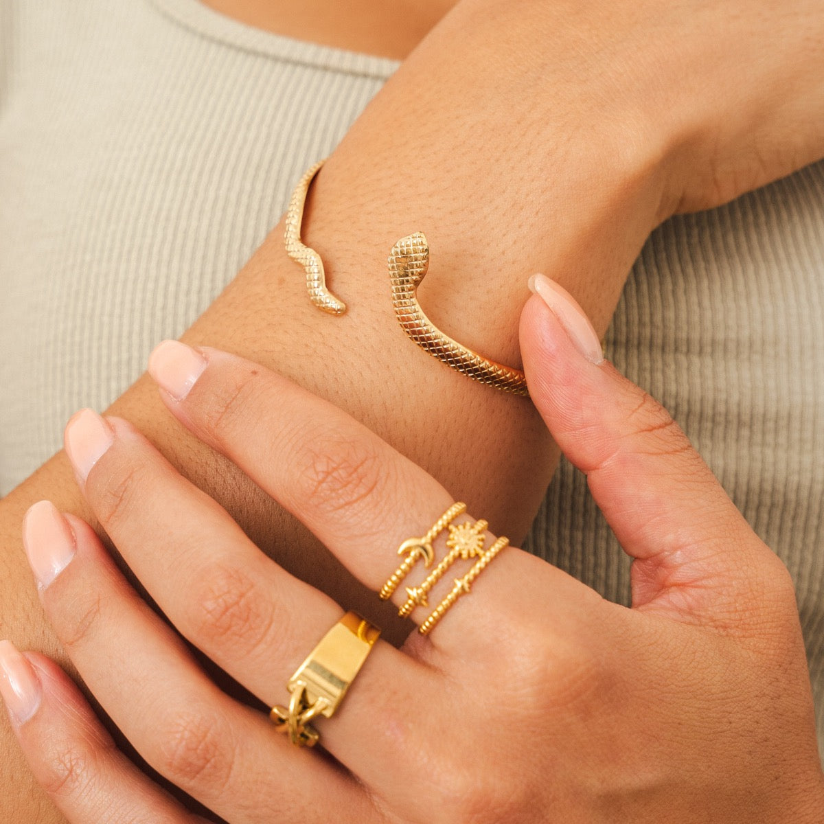 Bracelete Cobra Banhado a Ouro 18k