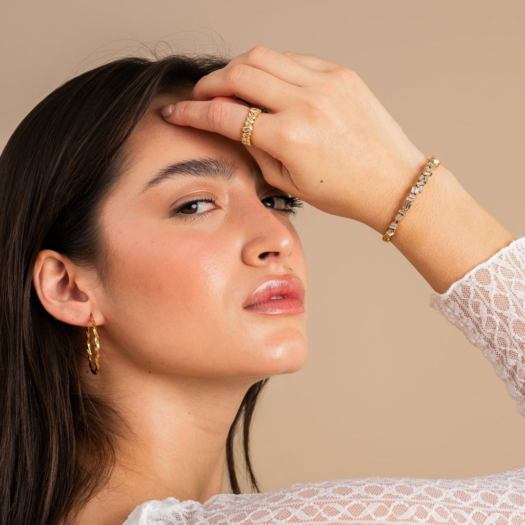 Anel Paris Cravejado com Zircônia Banhado a Ouro 18K