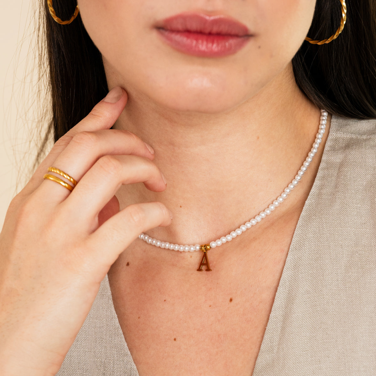 Colar de Inicial de Pérola Banhado a Ouro 18K
