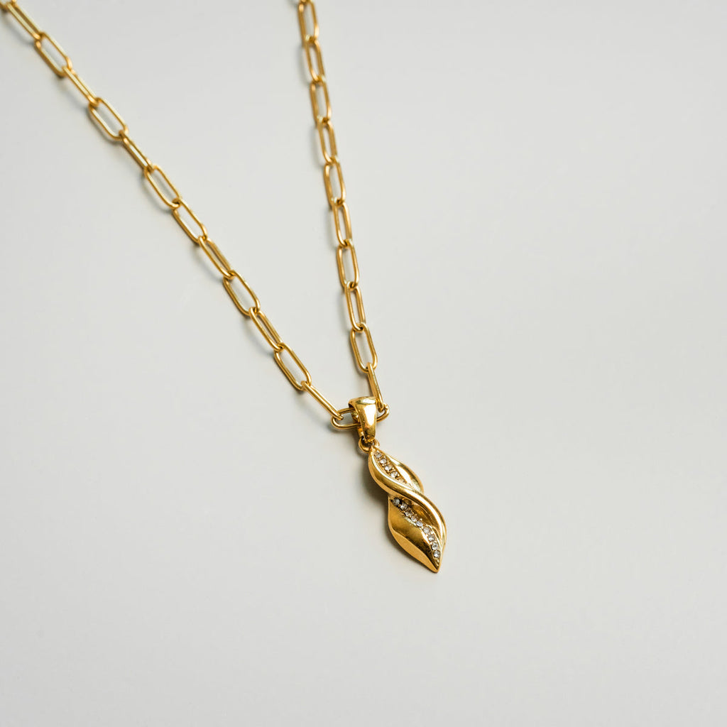 Colar Pendente Monica Banhado a Ouro 18K