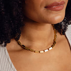 Colar Charme Retangular Banhado a Ouro 18K