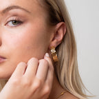 Brincos de Argola Onda Banhado a Ouro 18K