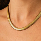 Colar Textura de Cobra Banhado a Ouro 18K