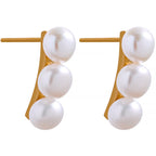 Brinco Dourado com Pérolas