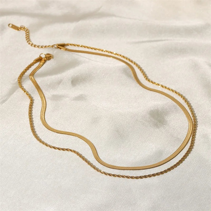 Colar Duplo Banhado a Ouro