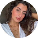 Beatriz L.